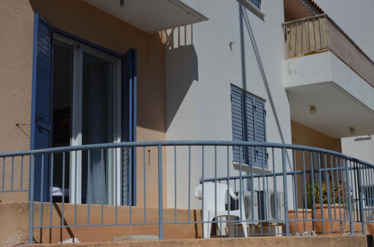 Verne Place Peyia
