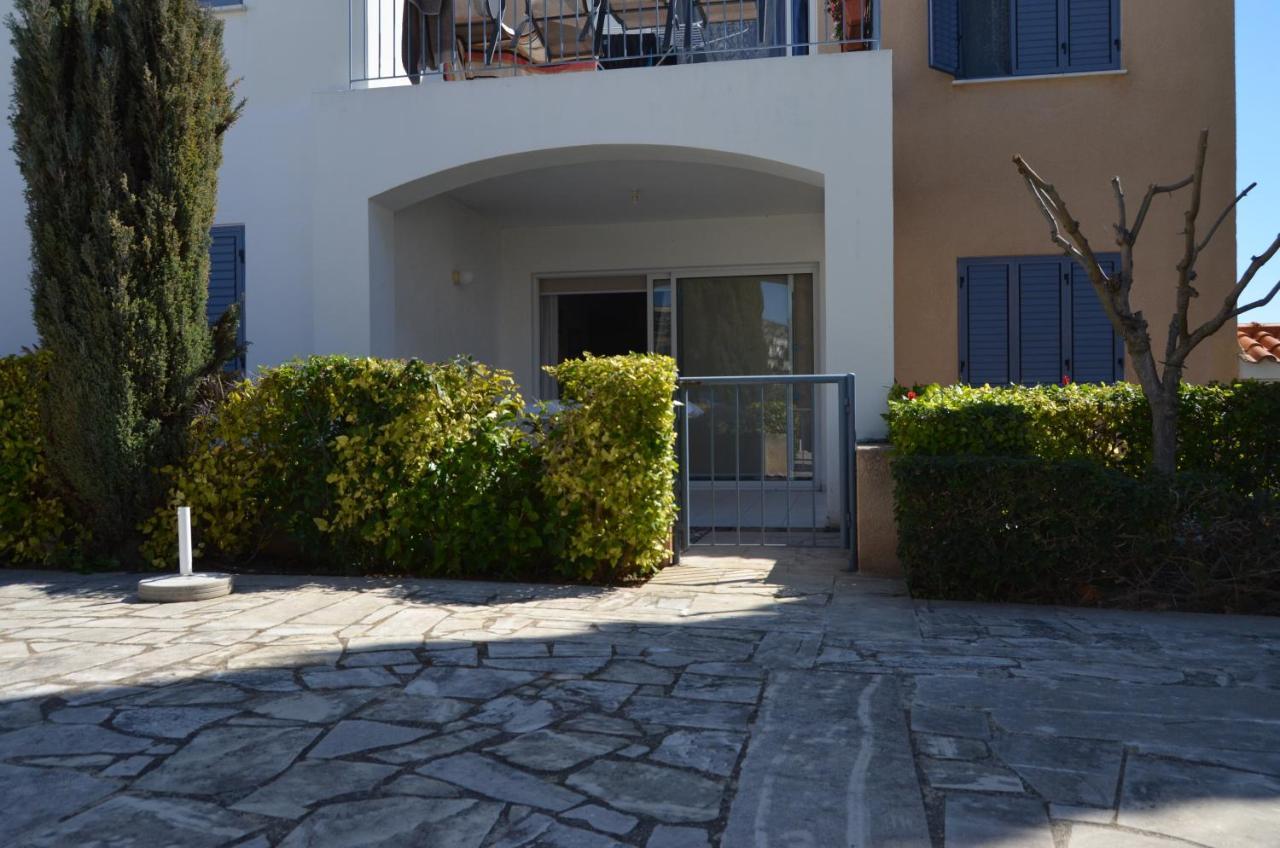 Verne Place *